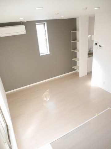 ��ʌ�����s���ԂP���ڂ̃A�p�[�g�̂��̑������E�X�y�[�X