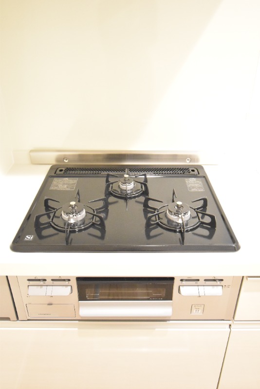 ��ʌ��������܎s��{�捂�@���Q���ڂ̃}���V�����̃L�b�`��