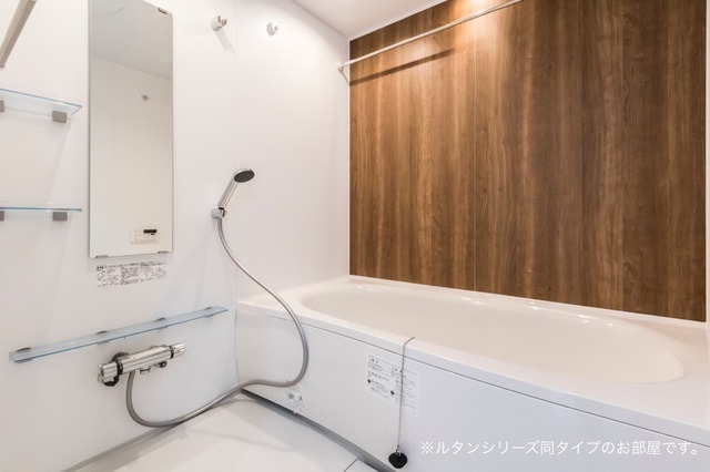 ��ʌ��������܎s���搼��{�S���ڂ̃A�p�[�g�̃o�X