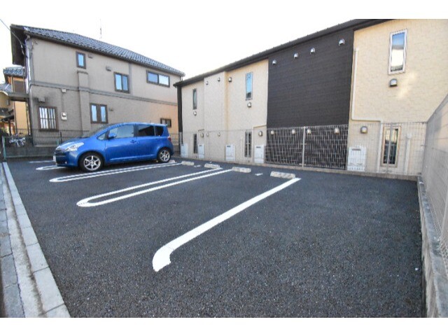 ��ʌ��������܎s�΋揼�؂Q���ڂ̃A�p�[�g�̒��ԏ�