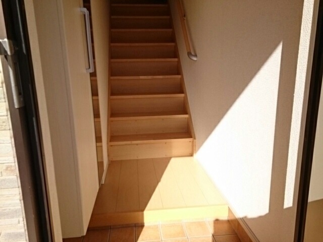 ��ʌ��������܎s������厚�쒆��̃A�p�[�g�̌���