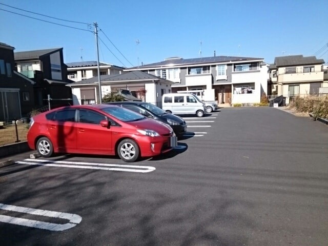 ��ʌ��������܎s������厚�쒆��̃A�p�[�g�̒��ԏ�