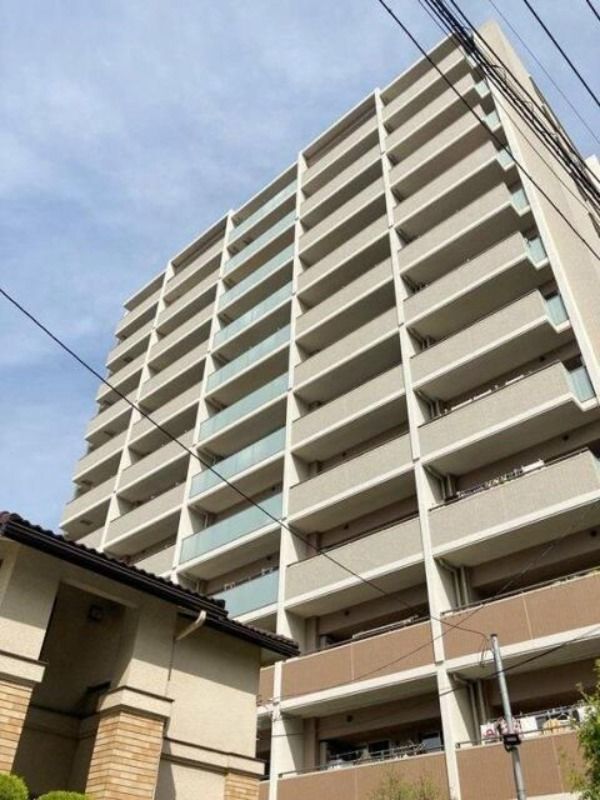 ��ʌ��������܎s�Y�a�撇���R���ڂ̃}���V�����̌����O��