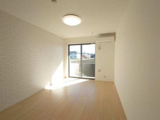 ��ʌ��������܎s����厚�w��̃A�p�[�g�̂��̑������E�X�y�[�X