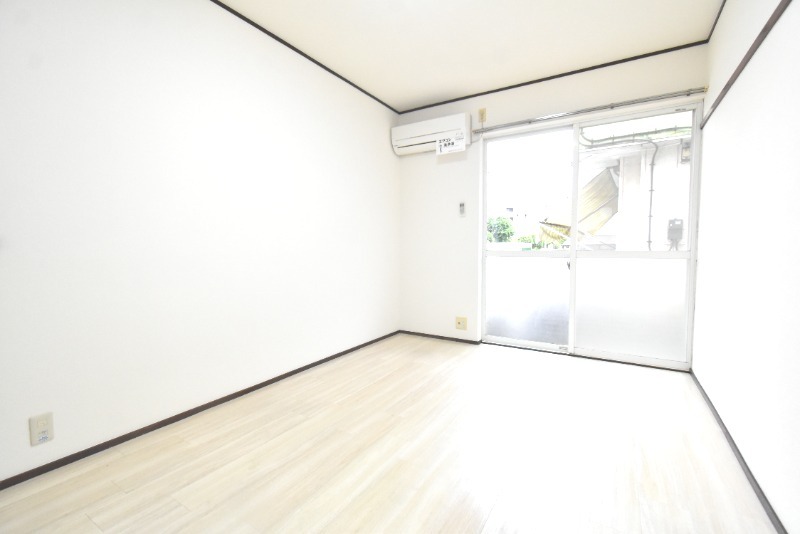 ��ʌ��������܎s����厚��v�ۗ̉Ƃ̃A�p�[�g�̋��ԁE���r���O