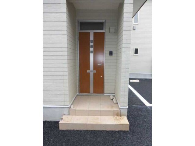 ��ʌ��������܎s�΋�厚���̃A�p�[�g�̃G���g�����X