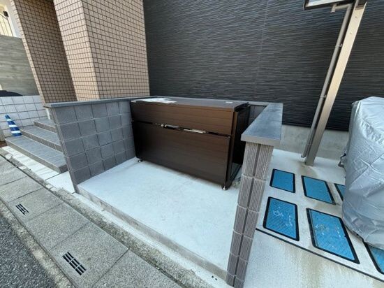 ��ʌ��������܎s��{����ؒ��S���ڂ̃A�p�[�g�̂��̑�