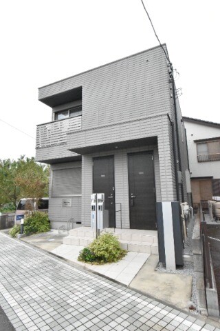 ��ʌ�����s����T����11-21�̃}���V�����̌����O��