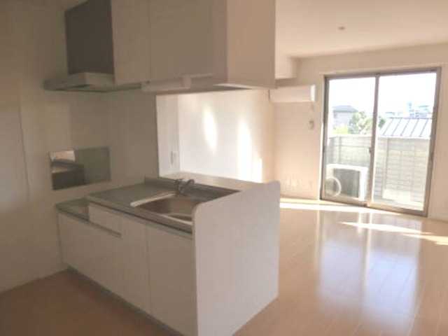 ��ʌ��z�J�s�V�z�J�P���ڂ̃A�p�[�g�̋��ԁE���r���O