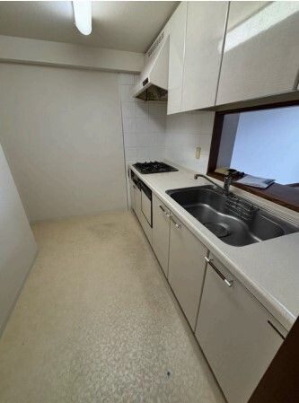 ��ʌ��������܎s�k��{�����P���ڂ̃}���V�����̃L�b�`��