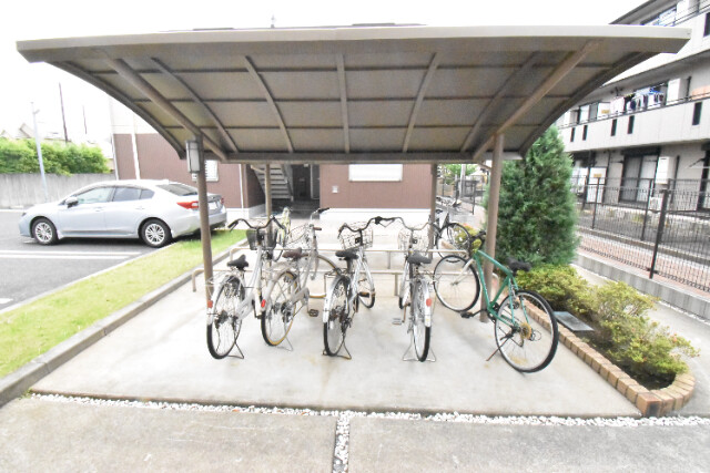 ��ʌ��z�J�s�V�z�J�P���ڂ̃A�p�[�g�̂��̑�