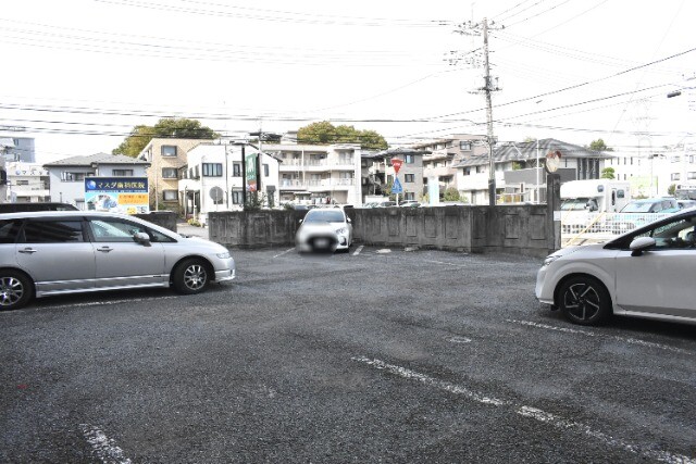 ��ʌ��������܎s�����擌��{�U���ڂ̃}���V�����̒��ԏ�