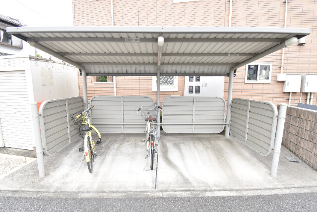 ��ʌ��������܎s����厚�w��̃A�p�[�g�̂��̑�