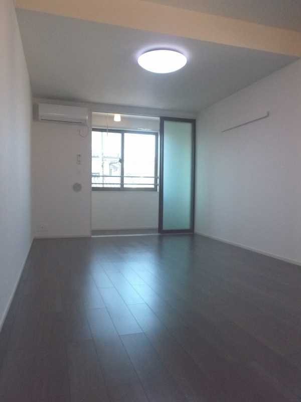 ��ʌ�����s�厚�v�ۂ̃A�p�[�g�̋��ԁE���r���O