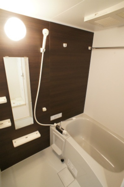 ��ʌ�����s�����R���ڂ̃}���V�����̃o�X