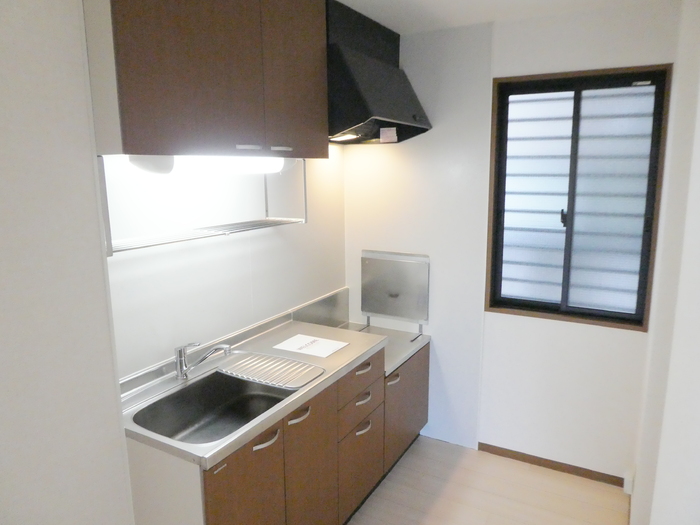 ��ʌ�����s��ؐ��T���ڂ̃A�p�[�g�̃L�b�`��