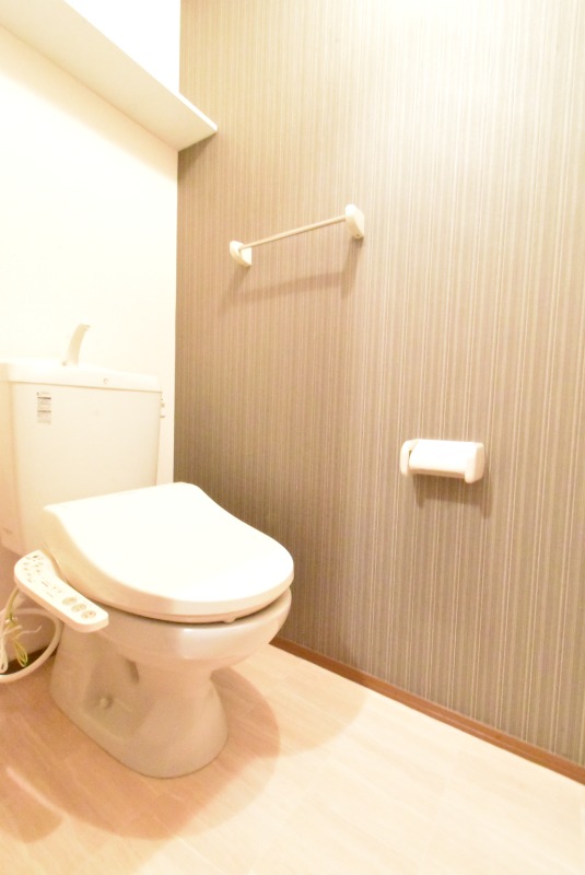 ��ʌ������s���U���ڂ̃A�p�[�g�̃g�C��