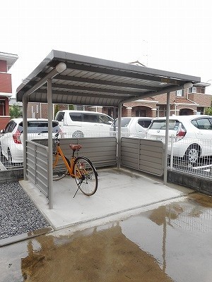 ��ʌ������s�V�����X���ڂ̃A�p�[�g�̂��̑�