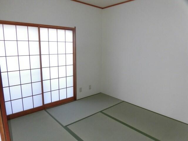 ��ʌ�����s�厚�����̃A�p�[�g�̂��̑������E�X�y�[�X