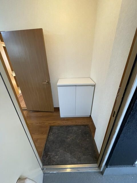 ��ʌ��������܎s��{��O���P���ڂ̃A�p�[�g�̌���