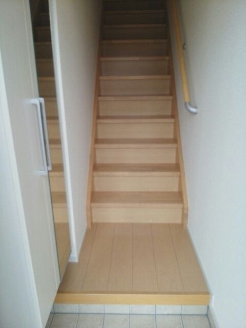 ��ʌ��k�����S�ɓޒ����h��S���ڂ̃A�p�[�g�̌���