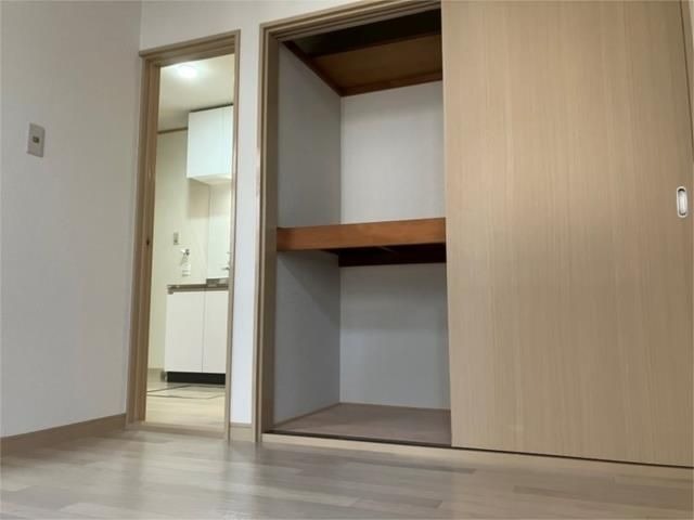 ��ʌ������s�������̃A�p�[�g�̂��̑�