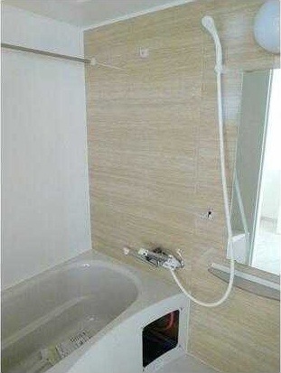 ��ʌ��������܎s��΋�������Q���ڂ̃A�p�[�g�̃o�X