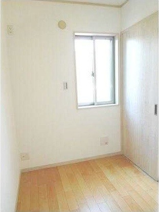 ��ʌ��������܎s��΋�������Q���ڂ̃A�p�[�g�̂��̑��ݔ�