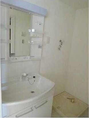 ��ʌ��������܎s��΋�������Q���ڂ̃A�p�[�g�̐��ʏ�