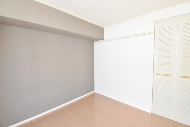 ��ʌ��������܎s�΋�厚�����̃A�p�[�g�̂��̑������E�X�y�[�X