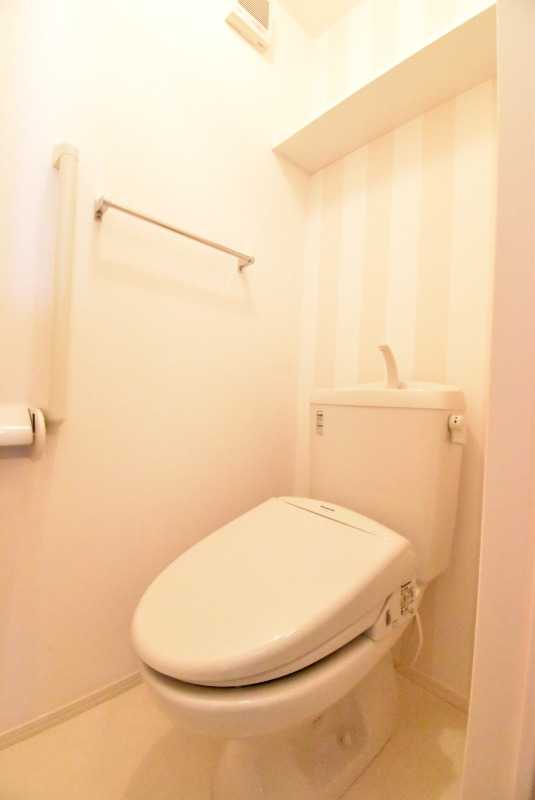 ��ʌ��z�J�s���C�N�^�E���P���ڂ̃A�p�[�g�̃g�C��