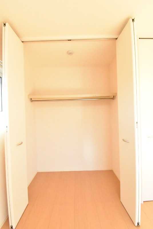 ��ʌ��z�J�s���C�N�^�E���P���ڂ̃A�p�[�g�̎��[