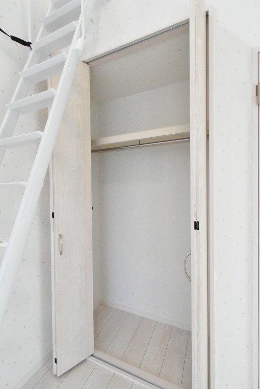 ��ʌ�����s���ԂP���ڂ̃A�p�[�g�̎��[