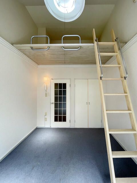 ��ʌ��������܎s������厚�@���̃A�p�[�g�̋��ԁE���r���O