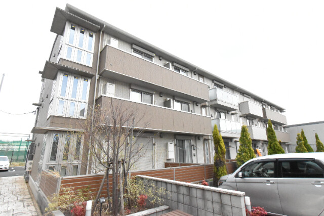 ��ʌ��z�J�s���C�N�^�E���V���ڂ̃A�p�[�g�̌����O��