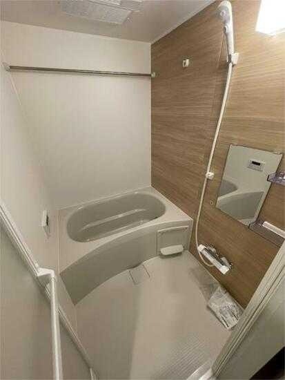 ��ʌ��������܎s��΋���Q���ڂ̃}���V�����̃o�X