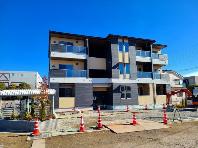 ��ʌ�����s�厚�����q�V�c97-12�̃A�p�[�g�̌����O��