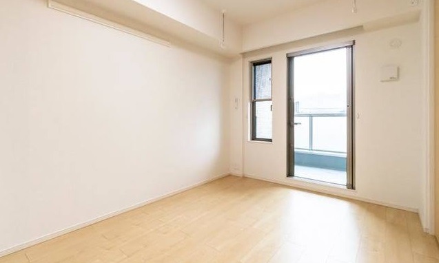 ��ʌ�����s�厚�����q�V�c�̃A�p�[�g�̂��̑������E�X�y�[�X