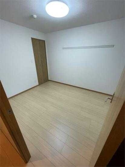 ��ʌ��������܎s��΋���Q���ڂ̃}���V�����̂��̑������E�X�y�[�X