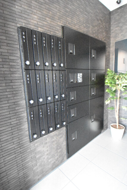 ��ʌ��������܎s��΋���Q���ڂ̃}���V�����̂��̑�