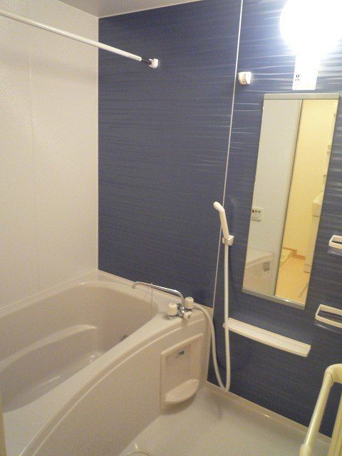 ��ʌ��������܎s����{�O���̃A�p�[�g�̃o�X