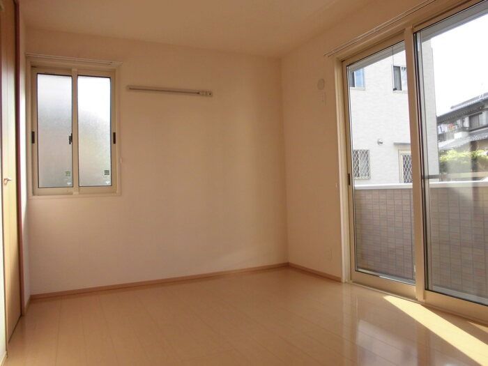 ��ʌ������s�ٓV�P���ڂ̃A�p�[�g�̂��̑������E�X�y�[�X