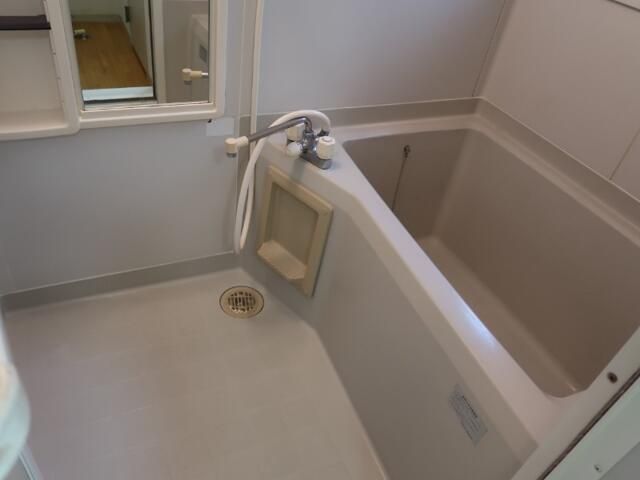 ��ʌ��������܎s������厚����O�̃A�p�[�g�̃o�X