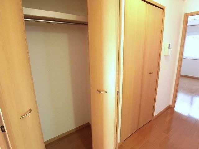 ��ʌ��k�����S�ɓޒ����h��S���ڂ̃A�p�[�g�̎��[