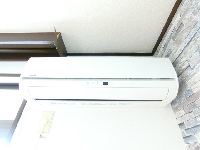 ��ʌ�����s�厚�����̃A�p�[�g�̂��̑��ݔ�