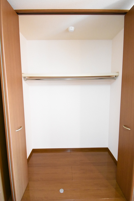 ��ʌ��������܎s����厚�w��̕ʏ��̃A�p�[�g�̎��[