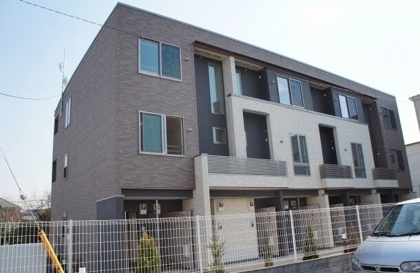 ��ʌ��������܎s�Y�a���؍�R����3-27�̃A�p�[�g�̌����O��