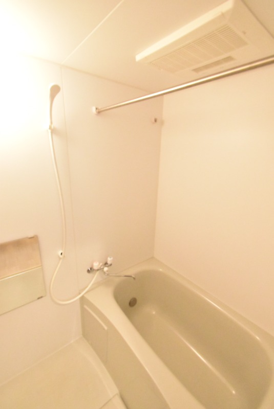 ��ʌ��������܎s�΋�����S���ڂ̃}���V�����̃o�X