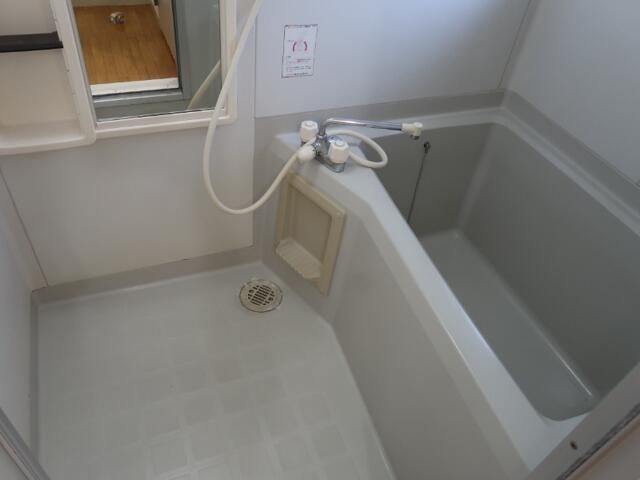 ��ʌ��������܎s������厚����O�̃A�p�[�g�̃o�X