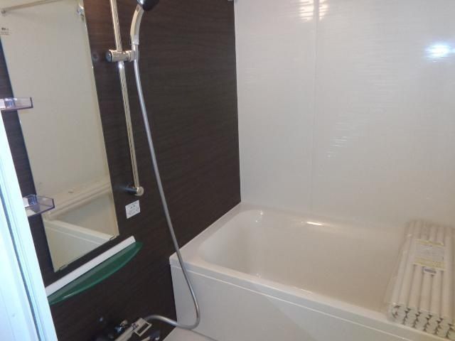 ��ʌ��������܎s��΋擌���P���ڂ̃A�p�[�g�̃o�X